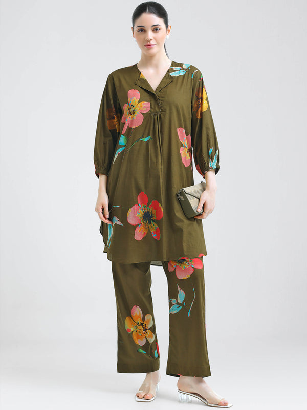 i like me womens cotton olive floral printed kurti & pajama co ords set