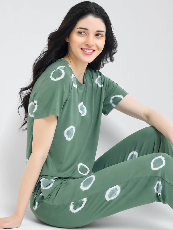 i like me womens modal green geometric printed top & jogger night suit for women